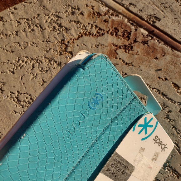 Speck ipad air , ipad air 2 case NIP gift - Picture 3 of 5